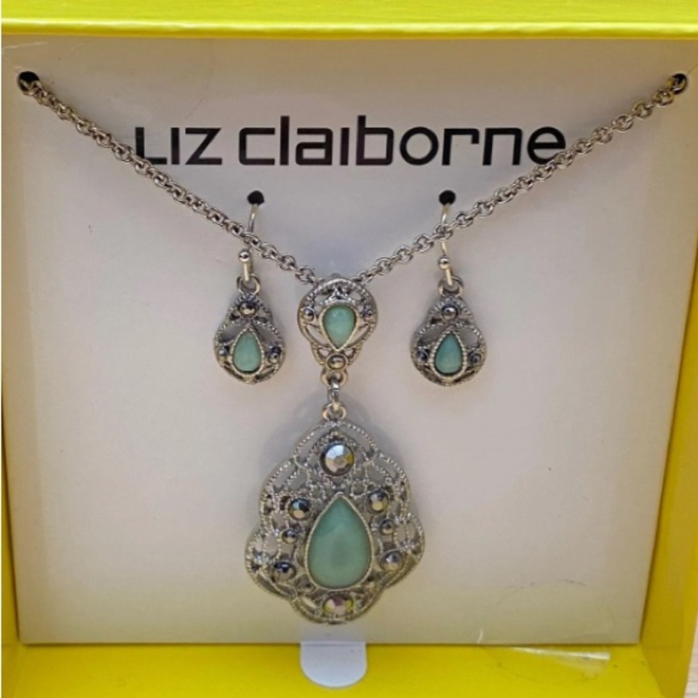 Liz Claiborne jade jewelry set